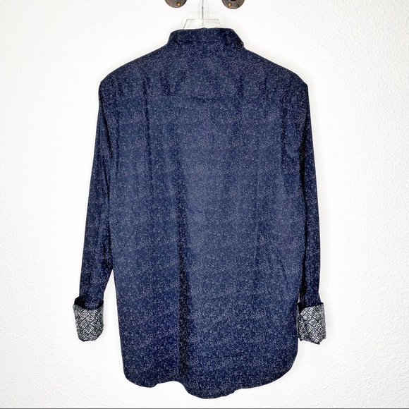 NWT Robert Graham Beehler Button Up - Picture 6 of 6